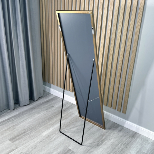 Интерьерное зеркало PLAZA